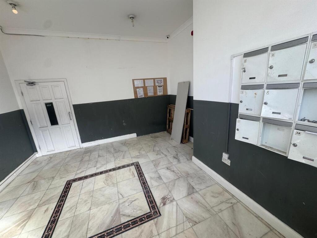 communal entrance hall.jpg