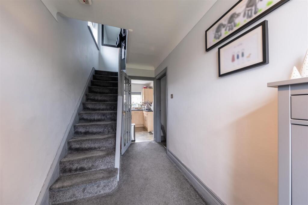 24 St Georges Crescent-009.jpg