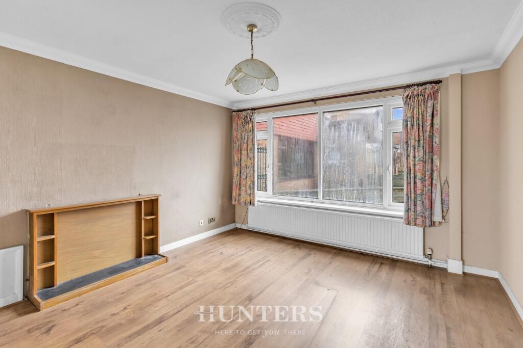 Arnold Drive (16).jpg