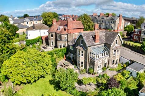 EXCEPTIONAL Period 6 bedroom Home