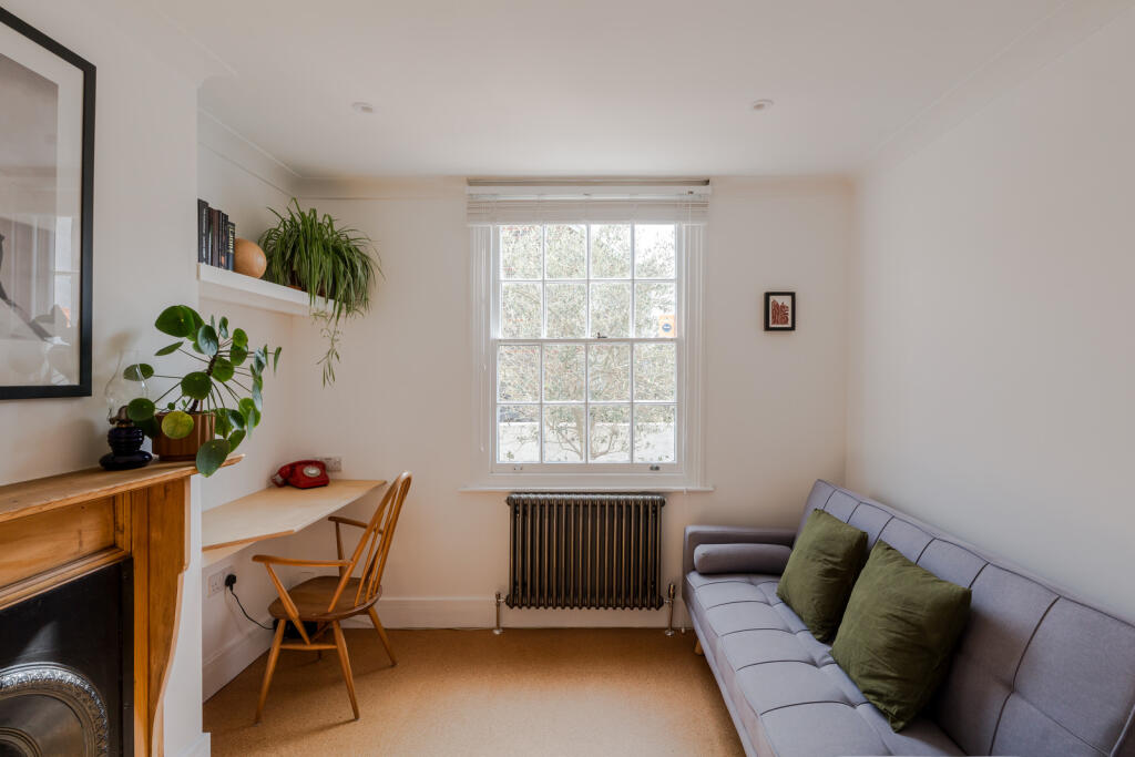 274459 - 65 Edward Road-9.jpg