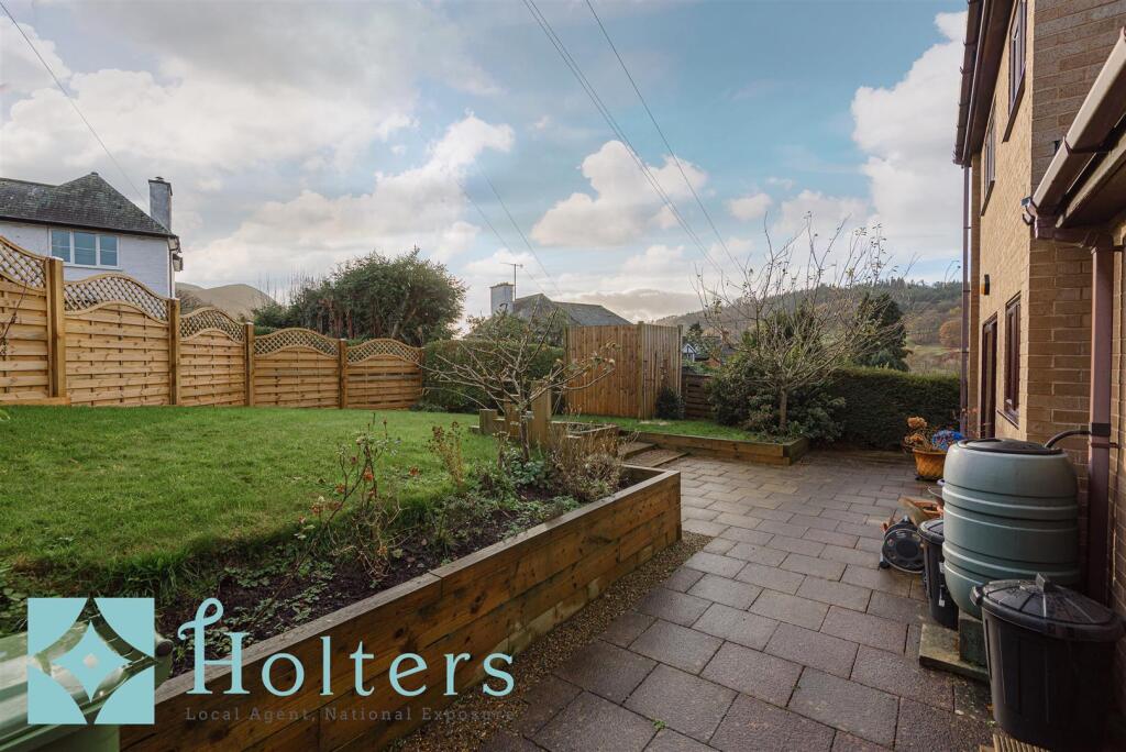 1 Chapel Field, LlandinamHOLT - 1 Chapel Field, Ll