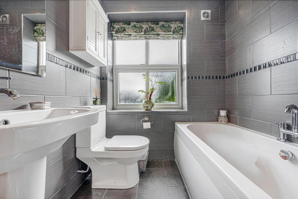 Tottington Road-07.jpg