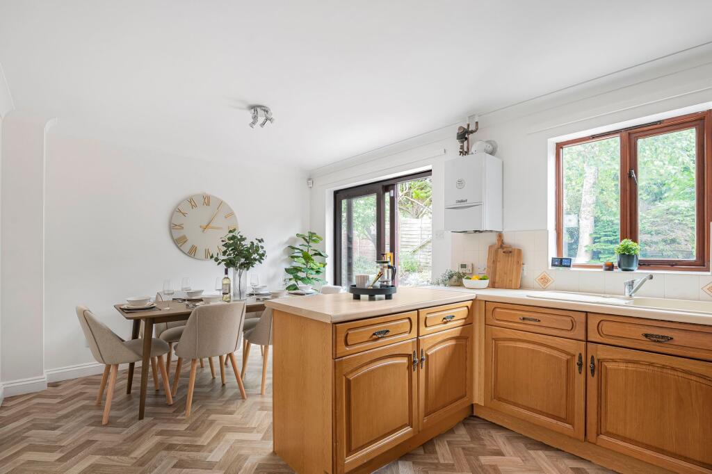 Kitchen / Dining Room
