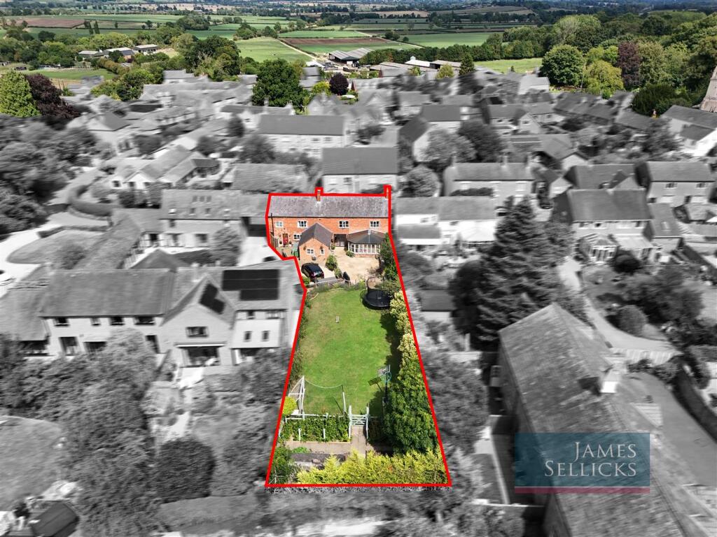 Home Farm Cottage - Aerial view