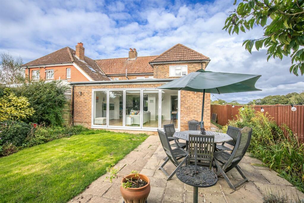 Upper Clayhill Cottage18.jpg