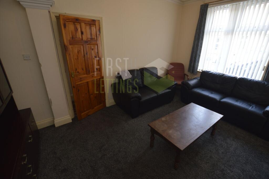 Hartopp Road, Clarendon Park, LE2