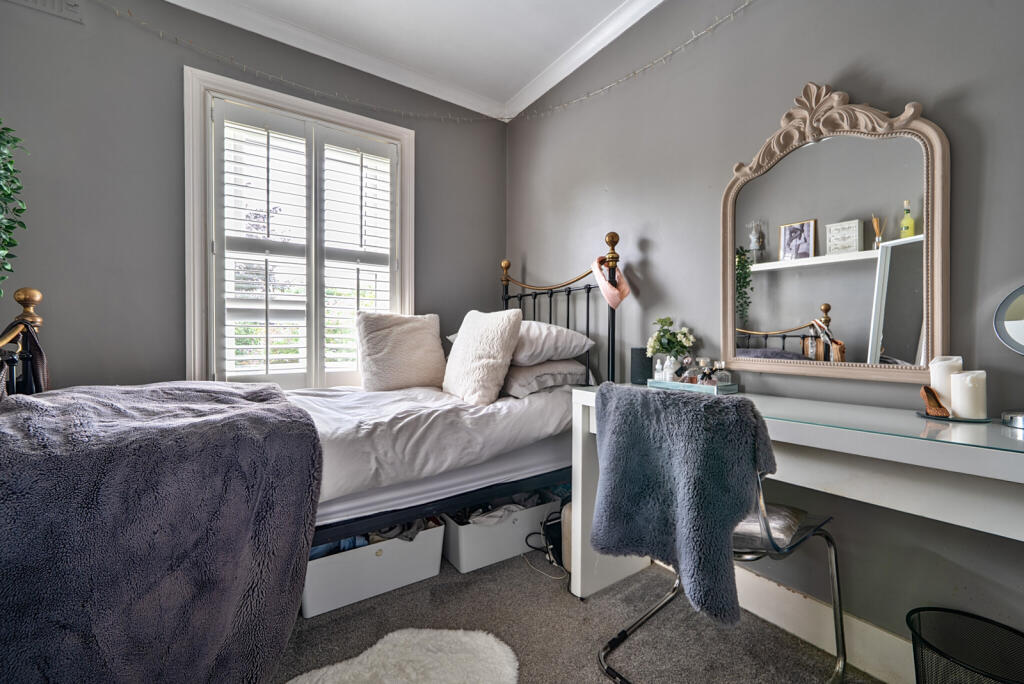 1329412-8-6883863...