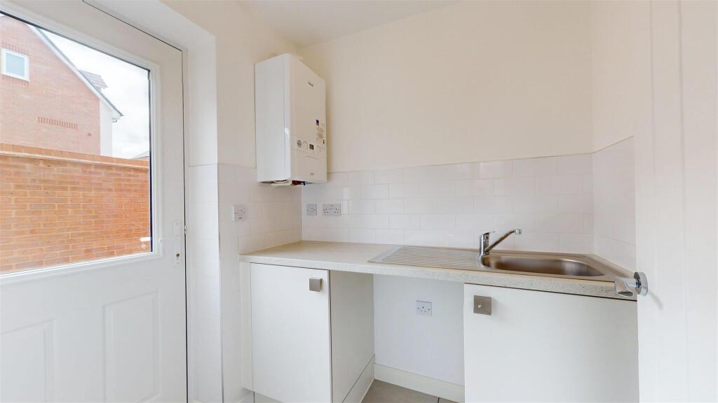 Eardley Close 4 Utility.jpg