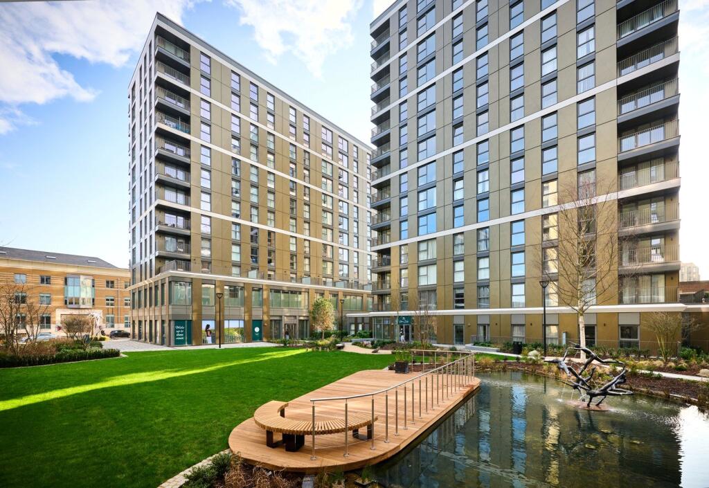 Eden Grove, Staines-Upon-Thames, TW18