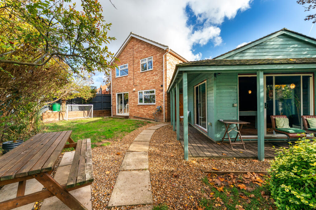 40 Orchard Estate, Cambridge (21).JPG