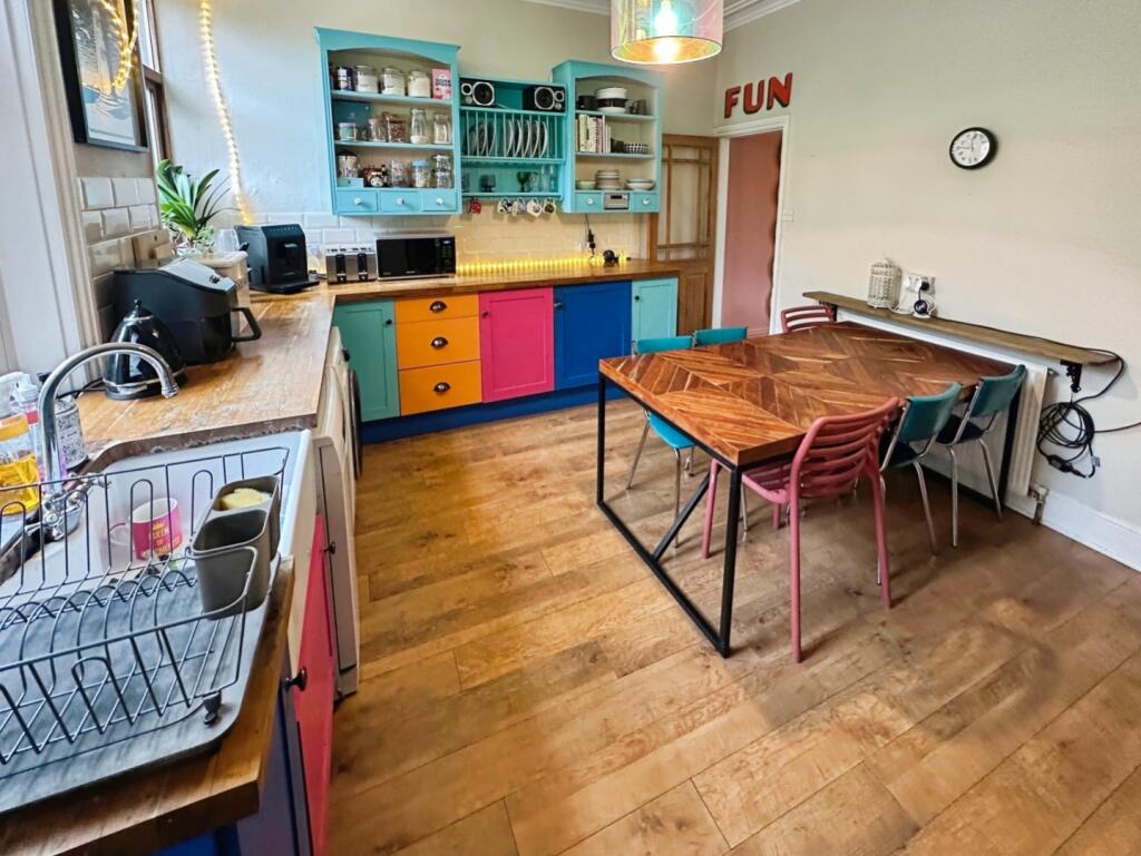 Dining Kitchen