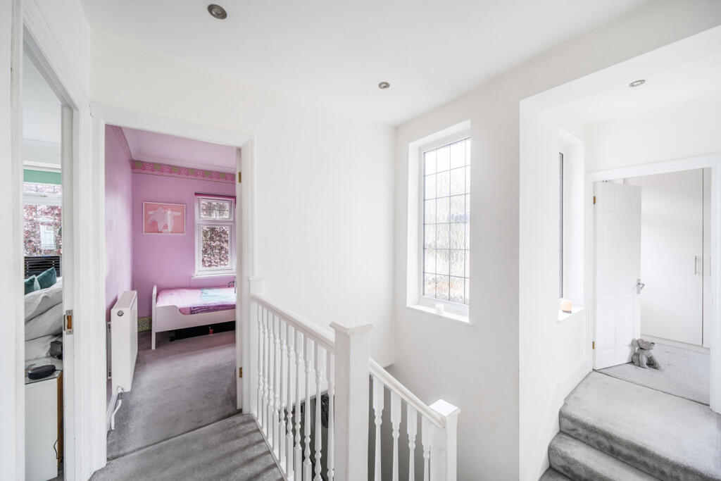 1348986-22-68c19e...