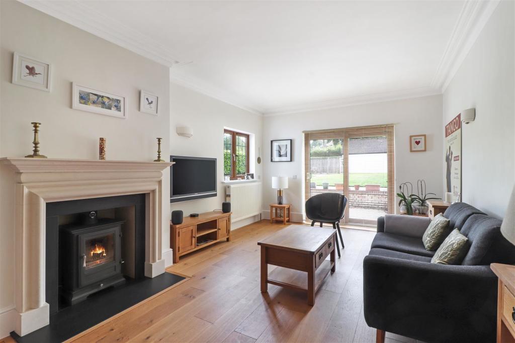 Sitting Room.jpg