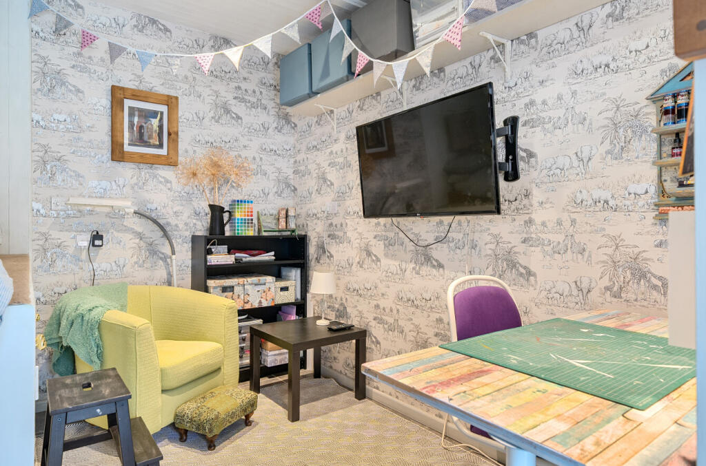 1344126-20-68ada4...