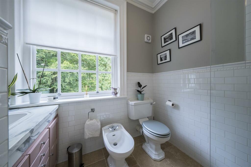 2 Riddings House-032.JPG