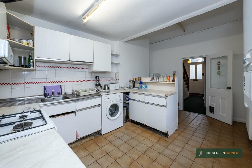 Kitchen Breakfast Room .jpg