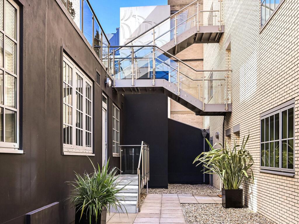 34 Regent Lofts