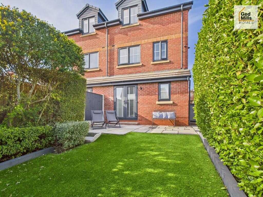 CAM04261G0-PR0038...