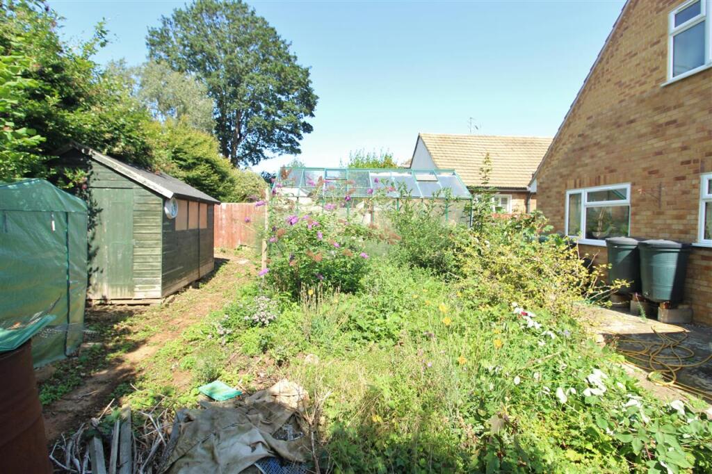 REAR GARDEN -