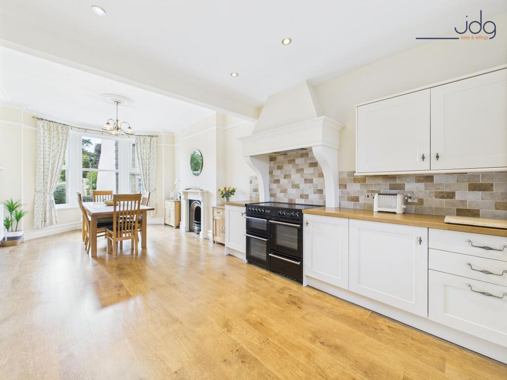 Open plan Kitchen Diner