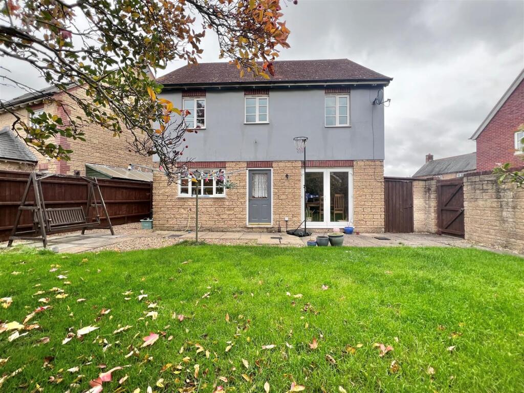 Rear of house 3.jpg