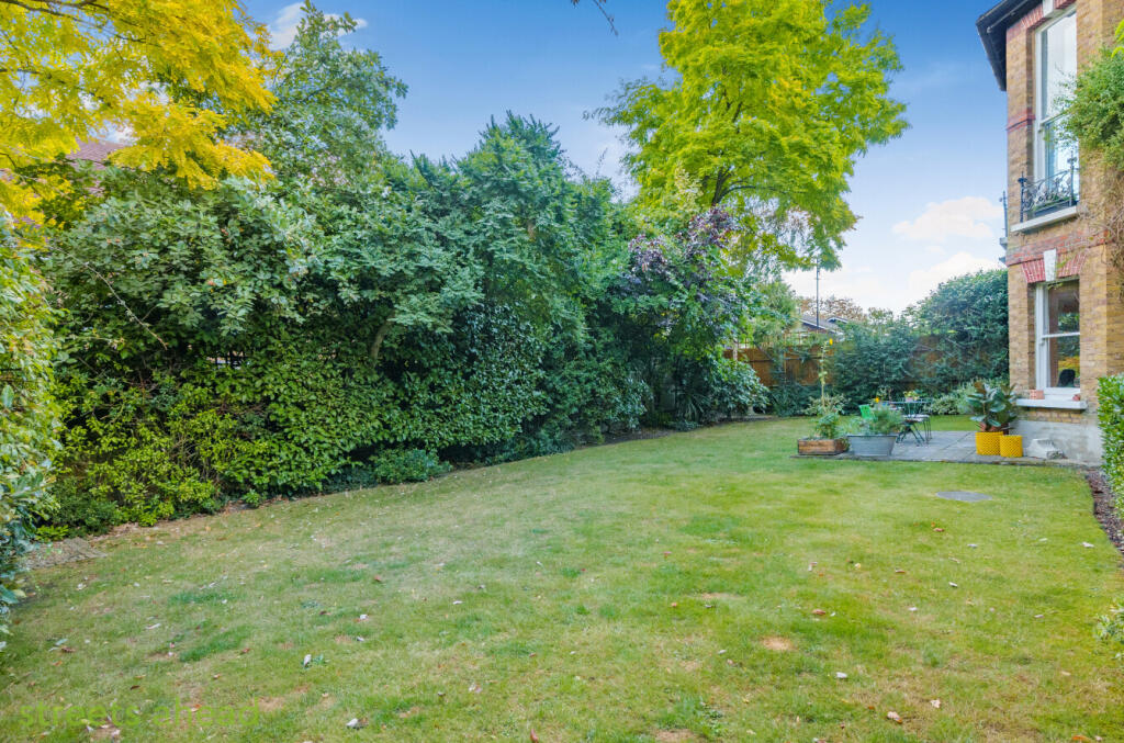 ea24a3d2-fa82-430...