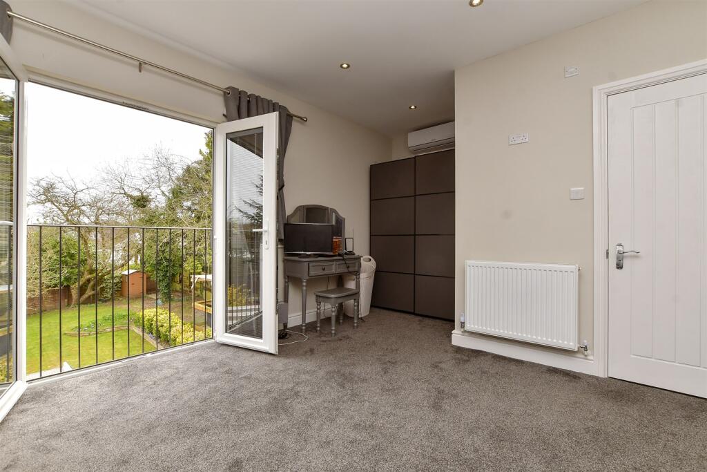 Internal Lifestyle Photograph