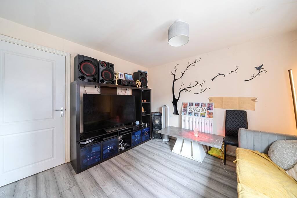 1340346-4-68b1c3b03a7f6