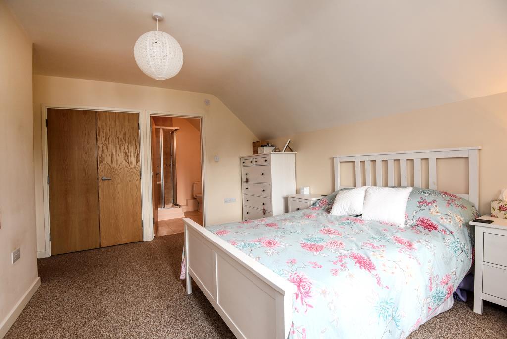 Bedroom with En Suite