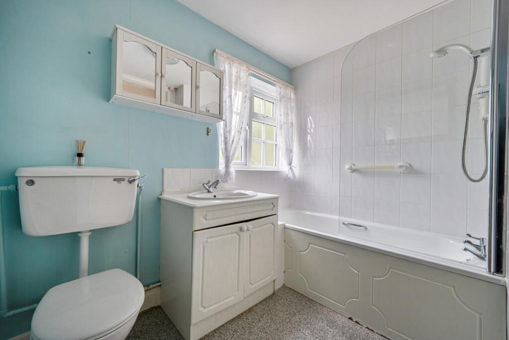 1329335-5-688745a...