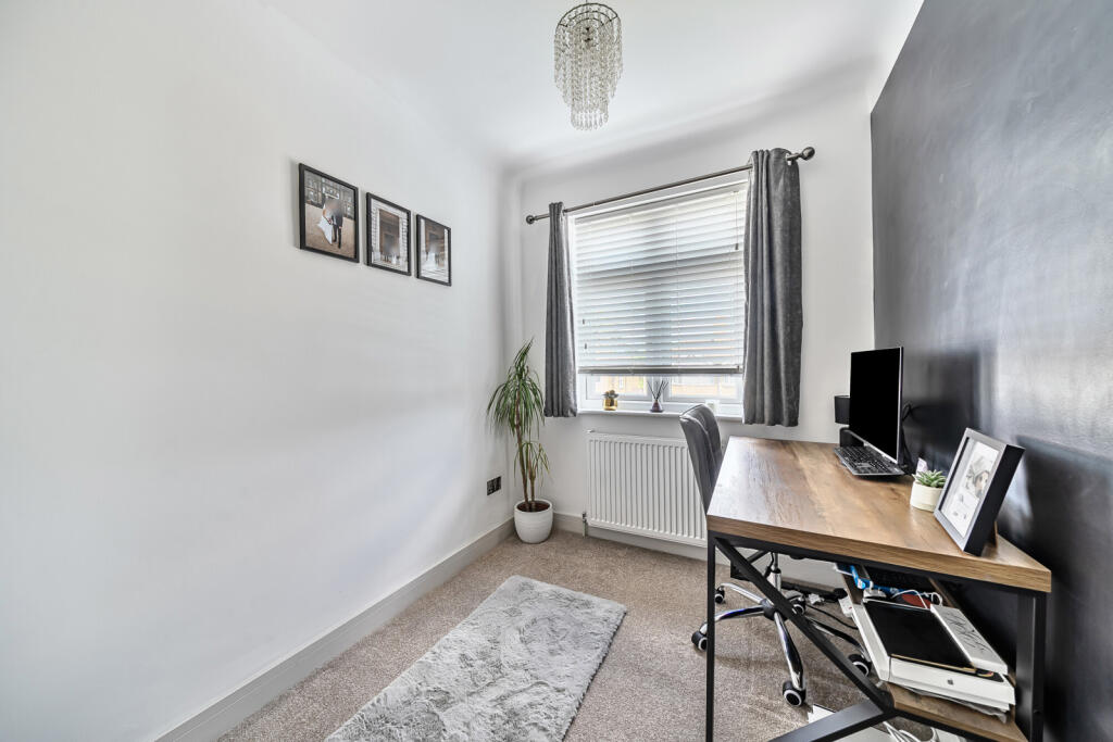 1298023-16-6830a0...