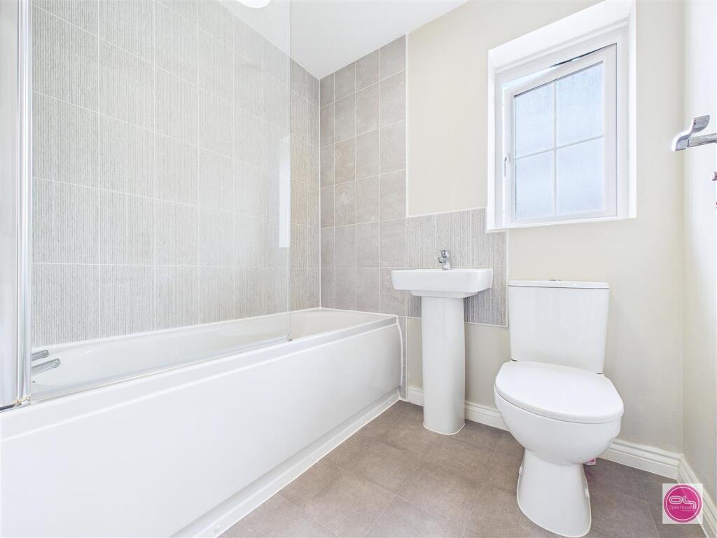 Oakway Drive, Woodville (28).jpg