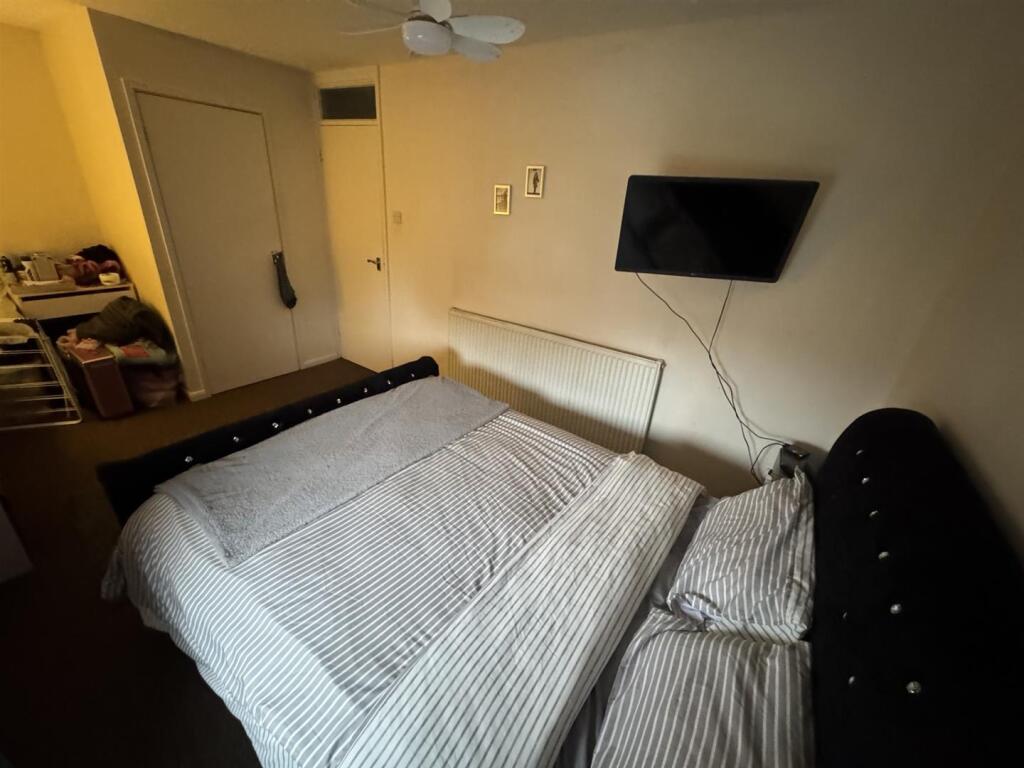 thumbnail_image2 (4).jpg