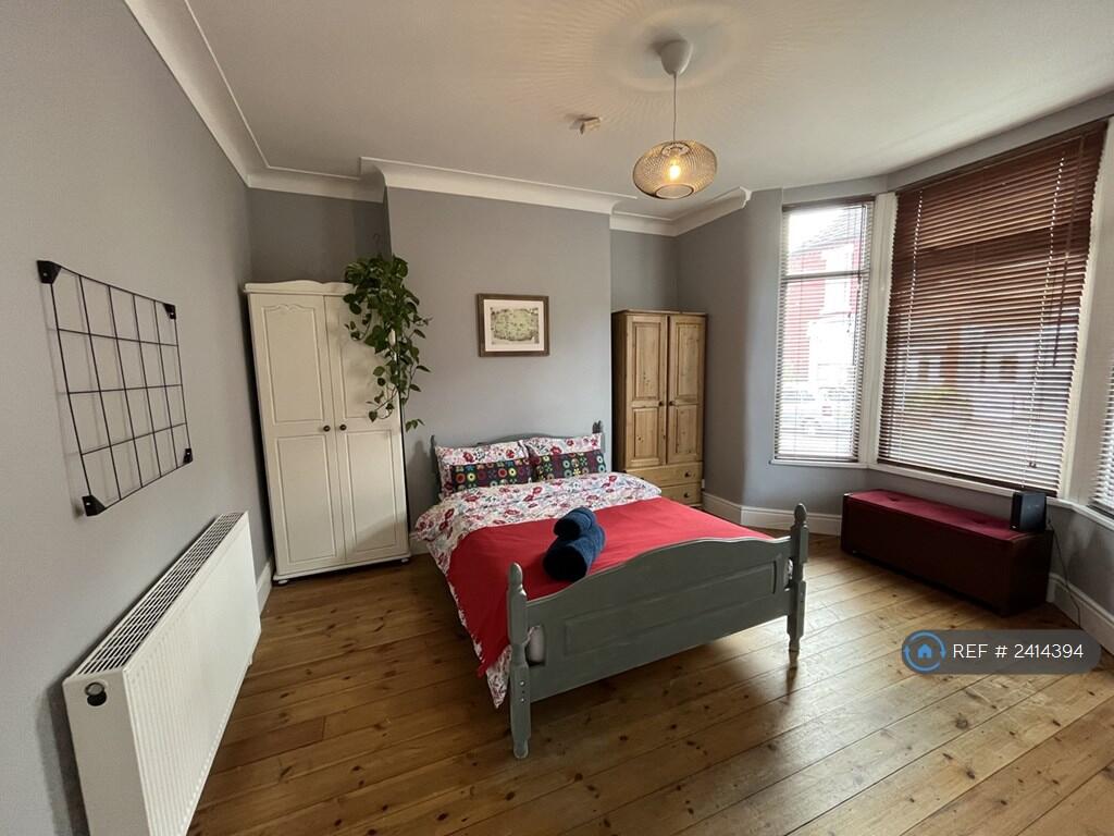 Bed Room 1 Downstairs 