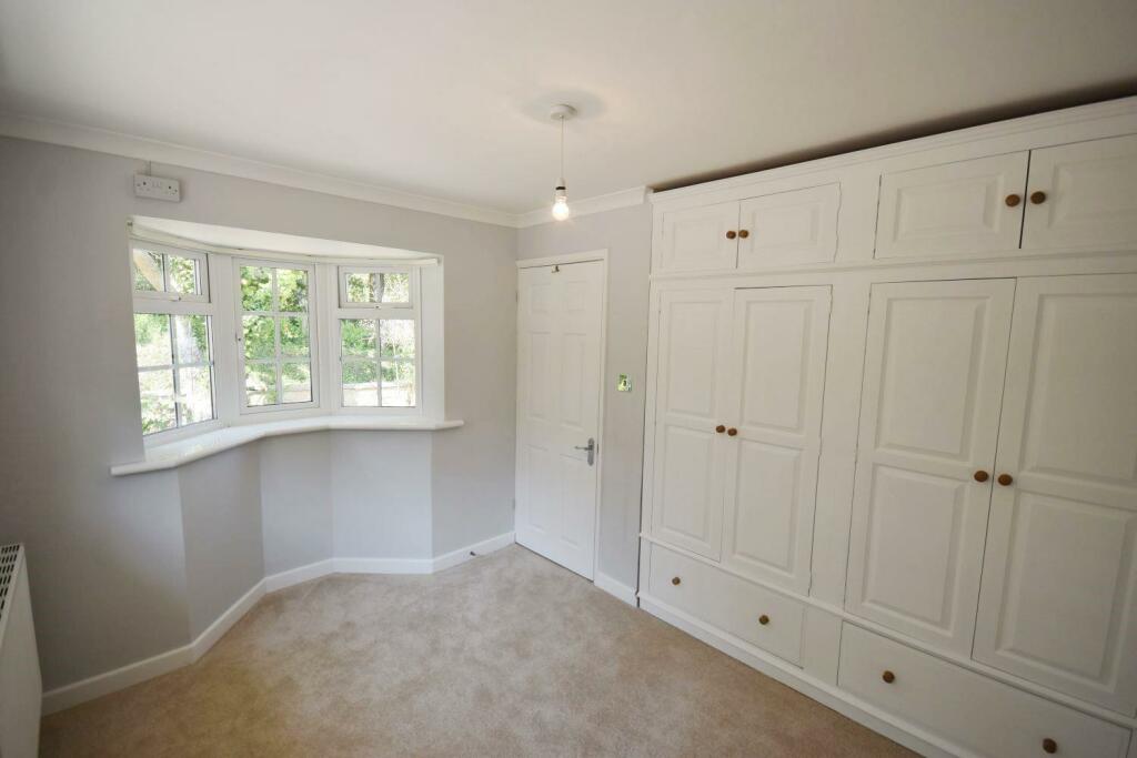 BEDROOM.jpg