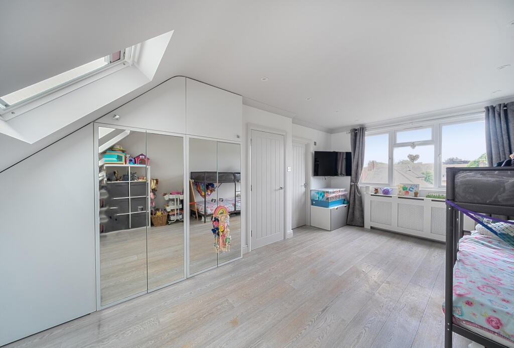 1294200-4-6825bd0...