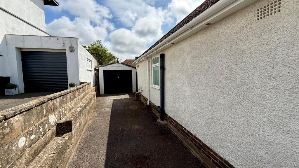 Private Driveway