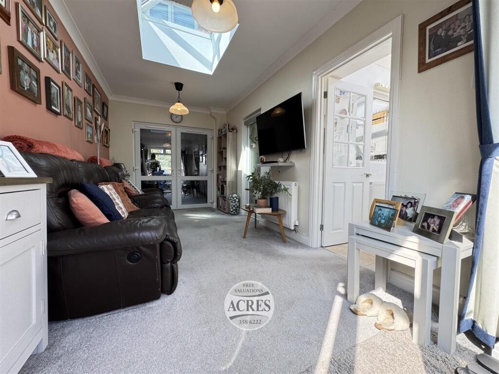 IMG_5826 (Large).jpg