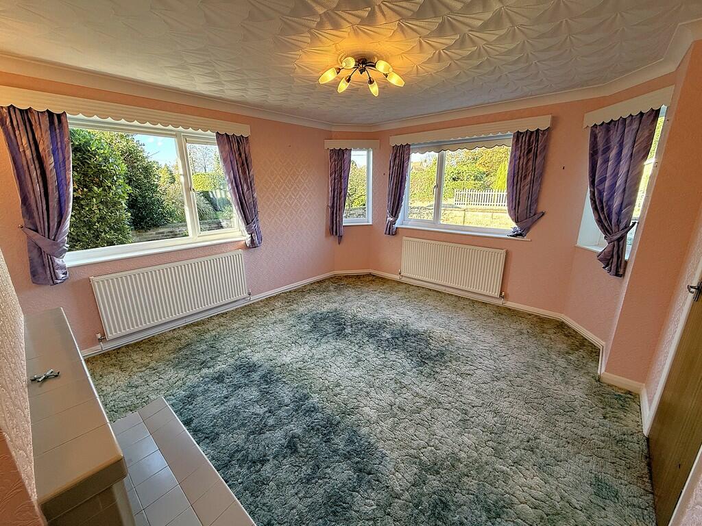 LIVING ROOM 1