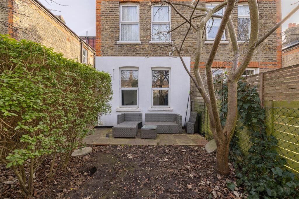 Wetherden Street, E17