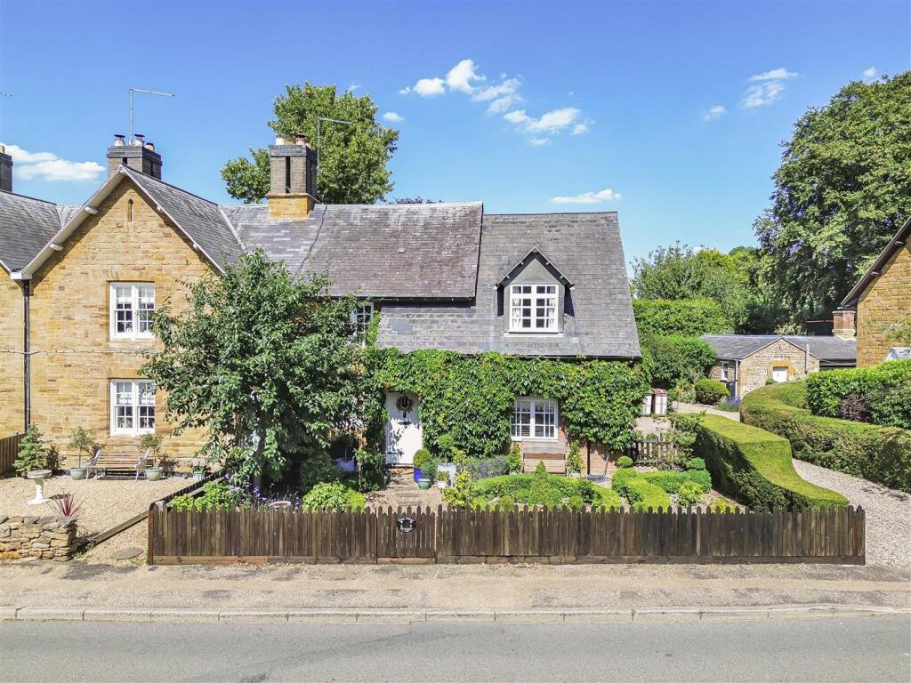 Folly Cottage, Sywell