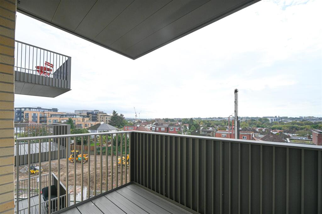 Balcony           .jpg