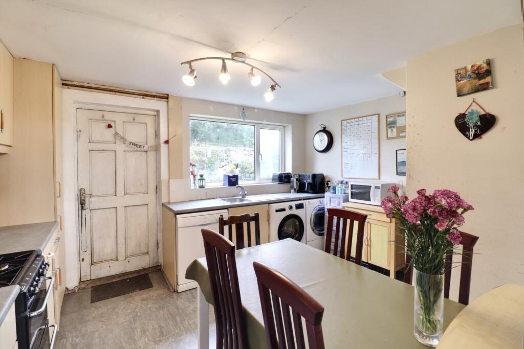 Kirchen breakfast room
