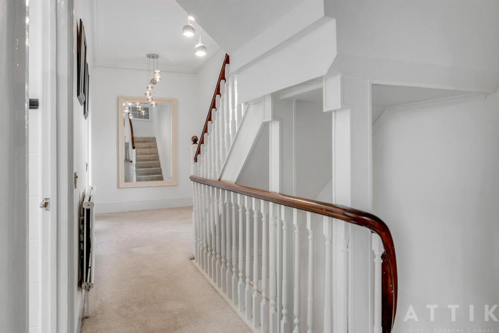 Attik 5, Stradbroke Road Gorleston, NR31 7AQ (17).