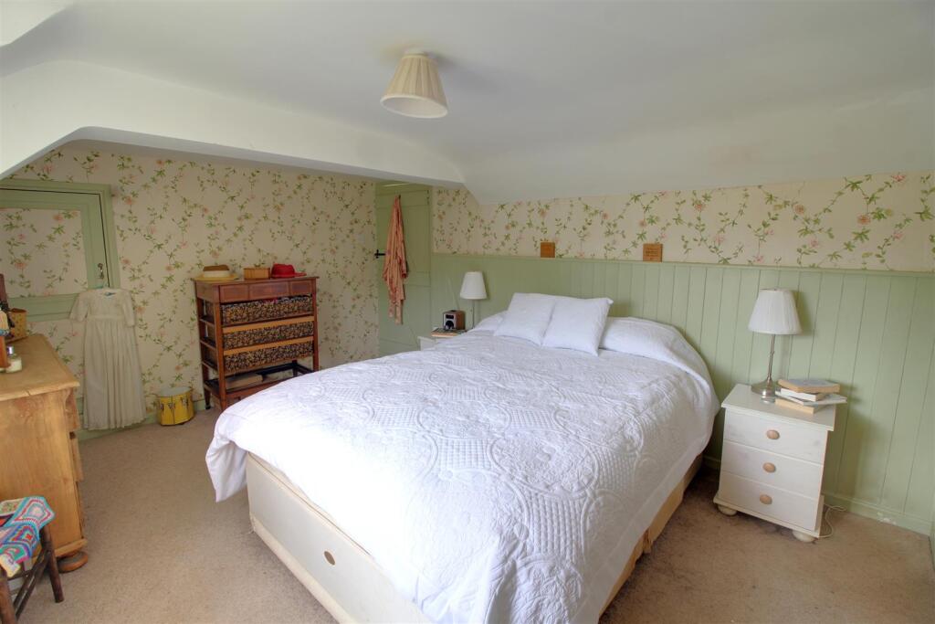 img_5377 - copy-img_5379 - copy.jpg