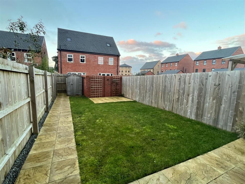 Garden 2.jpg
