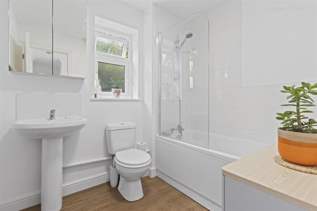 First Floor Bathroom