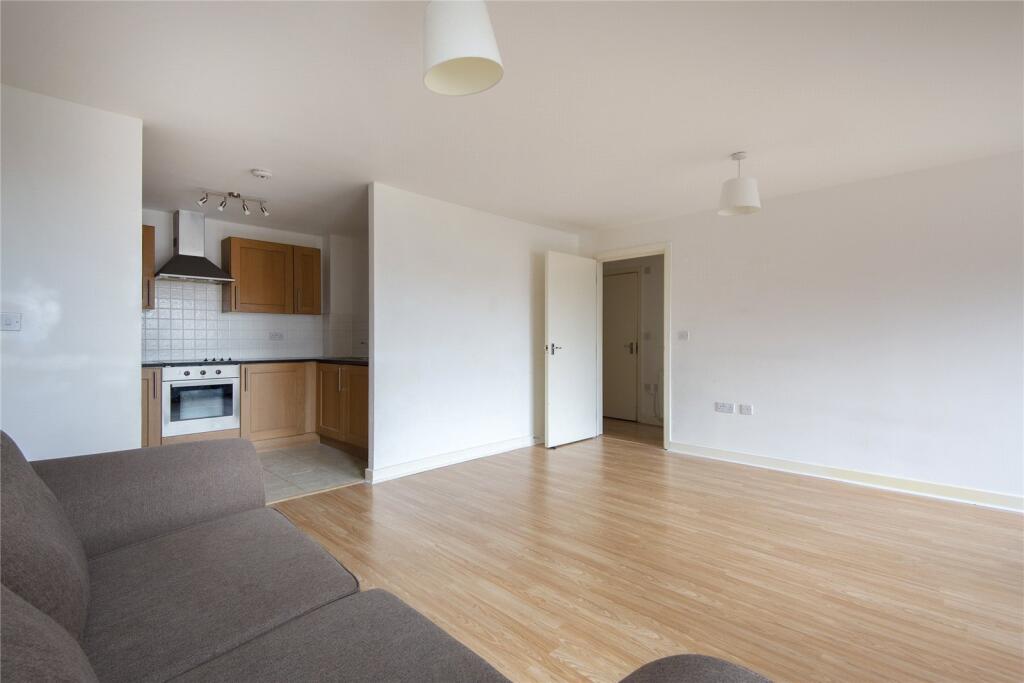 Reception/Kitchen