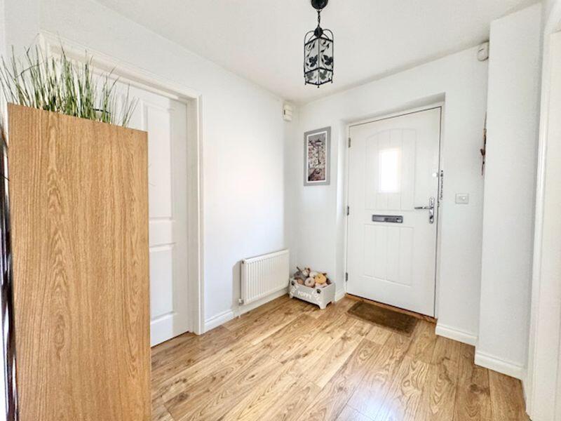 Entrance hall view 2